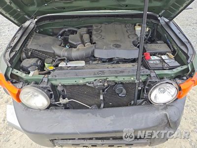 Zdjęcie 12 z 13 samochodu: 2014 TOYOTA FJ CRUISER BASE VIN:JTEZU4BF9EK013910 - miniatura