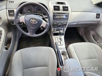 Zdjęcie 8 z 12 samochodu: 2012 TOYOTA COROLLA LE VIN:5YFBU4EE9CP068901 - miniatura