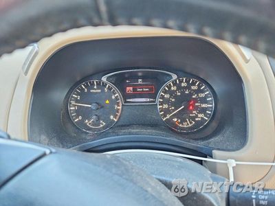 Zdjęcie 9 z 12 samochodu: 2016 NISSAN PATHFINDER PLATINUM VIN:5N1AR2MN2GC619585 - miniatura
