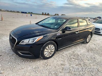 2017 HYUNDAI SONATA HYBRID SE KMHE24L30HA072671 - główne zdjęcie licytacji z USA - miniatura