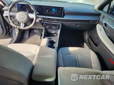 Zdjęcie 8 z 12 samochodu: 2025 HYUNDAI SONATA SEL VIN:KMHL14JA9SA438386 - miniatura