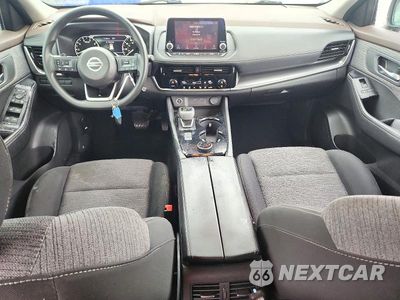 Zdjęcie 8 z 14 samochodu: 2021 NISSAN ROGUE SV VIN:5N1AT3BB6MC730250 - miniatura