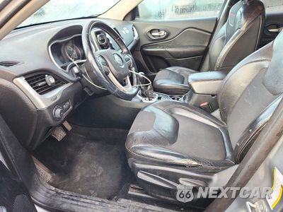 Zdjęcie 7 z 13 samochodu: 2015 JEEP CHEROKEE TRAILHAWK VIN:1C4PJMBS7FW785365 - miniatura