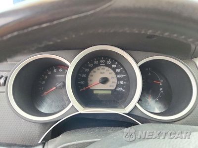 Zdjęcie 9 z 12 samochodu: 2006 TOYOTA TACOMA V6 VIN:5TELU42N16Z260191 - miniatura