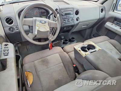Zdjęcie 8 z 12 samochodu: 2006 FORD F150 VIN:1FTPX14566FA34570 - miniatura