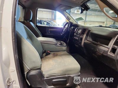 Zdjęcie 10 z 12 samochodu: 2014 RAM 1500 ST VIN:3C6JR6ATXEG307157 - miniatura