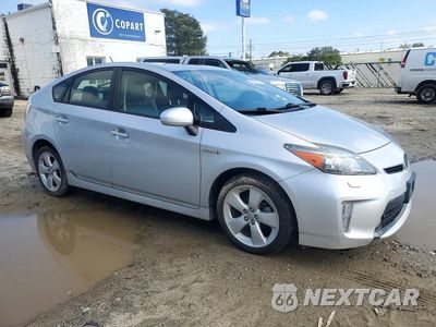 Czwarte zdjęcie samochodu z boku: 2013 TOYOTA PRIUS FIVE VIN:JTDKN3DU4D5611361 - miniatura