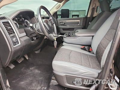 Zdjęcie 7 z 12 samochodu: 2018 RAM 1500 SLT VIN:1C6RR7LM6JS297356 - miniatura