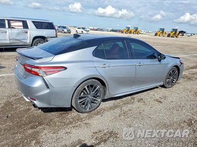 Trzecie zdjęcie samochodu z tyłu: 2019 TOYOTA CAMRY XSE VIN:4T1B61HK1KU160432 - miniatura