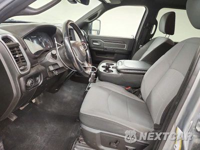 Zdjęcie 7 z 12 samochodu: 2023 RAM 2500 BIG HORN VIN:3C6UR5JJ0PG586823 - miniatura