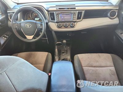 Zdjęcie 8 z 13 samochodu: 2013 TOYOTA RAV4 LE VIN:JTMZFREV0DD013411 - miniatura