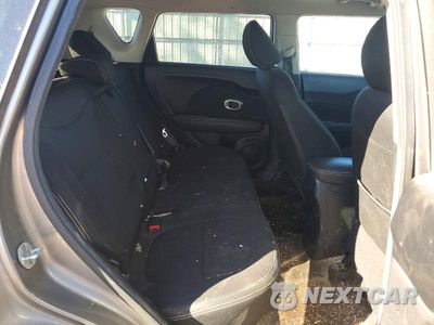 Zdjęcie 10 z 12 samochodu: 2015 KIA SOUL + VIN:KNDJP3A54F7133601 - miniatura