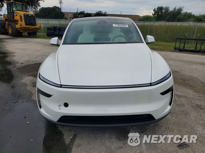 Piąte zdjęcie samochodu w środku: 2026 TESLA MODEL Y VIN:7SAYGDED9TA675031 - miniatura
