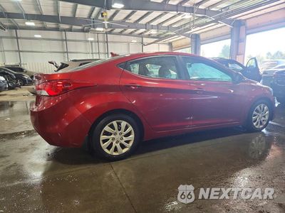 Trzecie zdjęcie samochodu z tyłu: 2013 HYUNDAI ELANTRA GLS VIN:5NPDH4AE1DH196731 - miniatura