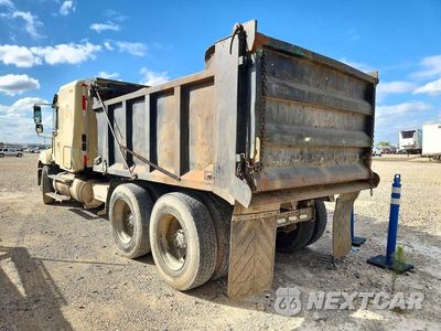 Drugie zdjęcie samochodu z przodu: 2005 FREIGHTLINER COLUMBIA 120 DUMP TRUCK VIN:1FUJA6CK15LN29909 - miniatura