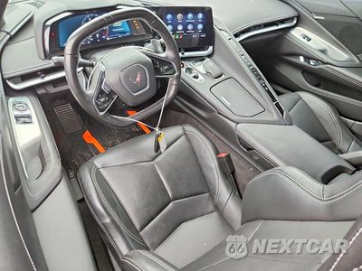 Zdjęcie 8 z 12 samochodu: 2022 CHEVROLET CORVETTE STINGRAY 1LT VIN:1G1YA2D45N5110912 - miniatura