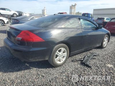 Trzecie zdjęcie samochodu z tyłu: 2006 HONDA ACCORD EX VIN:1HGCM71656A004840 - miniatura