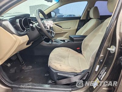 Zdjęcie 7 z 12 samochodu: 2014 KIA OPTIMA LX VIN:5XXGM4A70EG312377 - miniatura