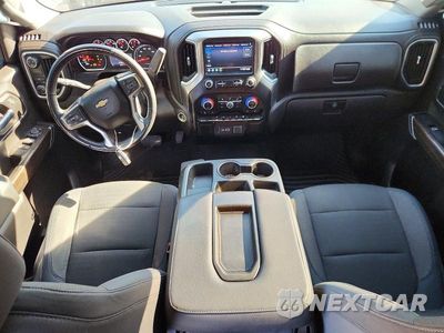 Zdjęcie 8 z 12 samochodu: 2019 CHEVROLET SILVERADO C1500 LT VIN:3GCPWCED1KG250954 - miniatura