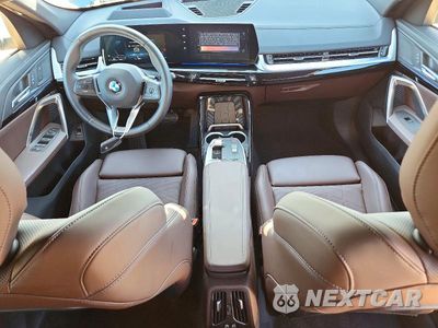 Zdjęcie 8 z 14 samochodu: 2025 BMW X2 XDRIVE28I VIN:WBX63GM02S5072718 - miniatura