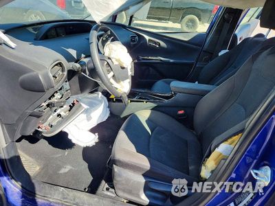 Zdjęcie 7 z 13 samochodu: 2017 TOYOTA PRIUS THREE VIN:JTDKARFU4H3529790 - miniatura