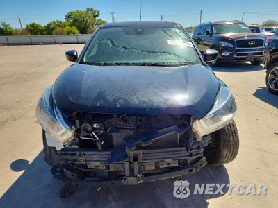 Piąte zdjęcie samochodu w środku: 2020 NISSAN KICKS S VIN:3N1CP5BV9LL498885 - miniatura