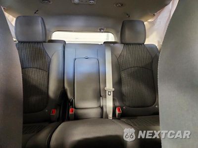 Zdjęcie 10 z 13 samochodu: 2017 CHEVROLET TRAVERSE LS VIN:1GNKRFED3HJ176356 - miniatura