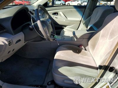 Zdjęcie 7 z 12 samochodu: 2010 TOYOTA CAMRY LE VIN:4T1BF3EK1AU024459 - miniatura