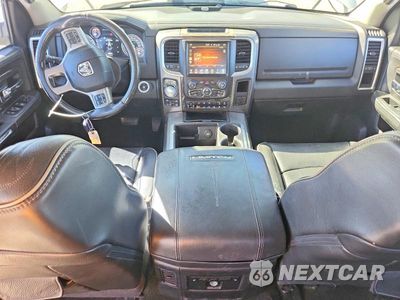 Zdjęcie 8 z 12 samochodu: 2015 RAM 1500 LONGHORN VIN:1C6RR7WTXFS633018 - miniatura