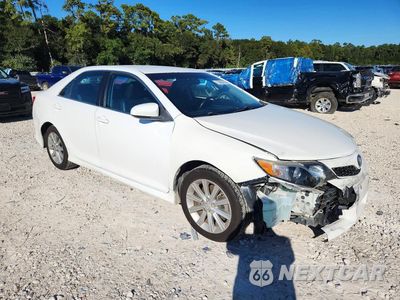 Czwarte zdjęcie samochodu z boku: 2014 TOYOTA CAMRY SE VIN:4T1BF1FK4EU312579 - miniatura