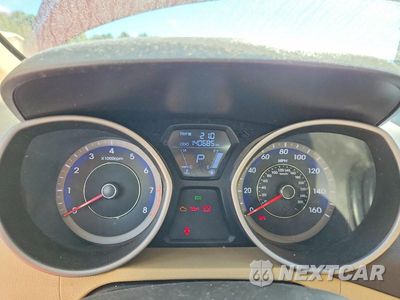 Zdjęcie 9 z 12 samochodu: 2013 HYUNDAI ELANTRA GLS VIN:KMHDH4AE7DU790418 - miniatura