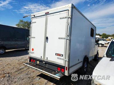 Trzecie zdjęcie samochodu z tyłu: 2000 FORD ECONOLINE E350 SUPER DUTY CUTAWAY VAN VIN:1FDSE35L1YHB88163 - miniatura