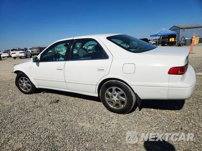 Drugie zdjęcie samochodu z przodu: 2001 TOYOTA CAMRY LE V6 VIN:4T1BF22K21U970407 - miniatura