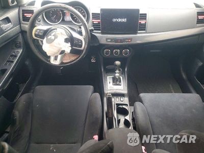 Zdjęcie 8 z 13 samochodu: 2011 MITSUBISHI LANCER EVOLUTION MR VIN:JA32W5FV3BU045967 - miniatura