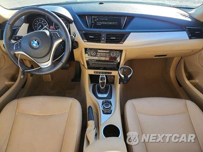 Zdjęcie 8 z 14 samochodu: 2015 BMW X1 XDRIVE28I VIN:WBAVL1C53FVY39434 - miniatura