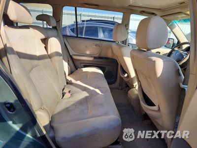 Zdjęcie 11 z 13 samochodu: 2007 TOYOTA HIGHLANDER BASE VIN:JTEEP21A470202916 - miniatura