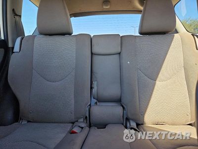 Zdjęcie 10 z 13 samochodu: 2011 TOYOTA RAV4 BASE VIN:2T3ZF4DV6BW101044 - miniatura
