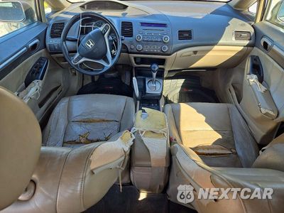Zdjęcie 8 z 12 samochodu: 2009 HONDA CIVIC EXL VIN:19XFA16969E017568 - miniatura