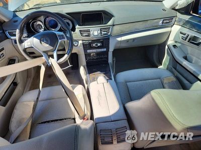 Zdjęcie 8 z 13 samochodu: 2014 MERCEDES-BENZ E 350 VIN:WDDHF5KB0EA892111 - miniatura