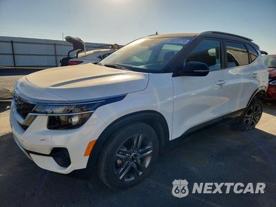 2023 KIA SELTOS S KNDEU2AA2P7384183 - główne zdjęcie licytacji z USA - miniatura