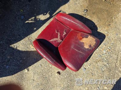 Zdjęcie 12 z 12 samochodu: 1984 CHEVROLET CORVETTE VIN:1G1AY0788E5139417 - miniatura