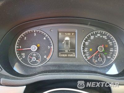 Zdjęcie 9 z 12 samochodu: 2015 VOLKSWAGEN PASSAT SE VIN:1VWBV7A31FC050955 - miniatura