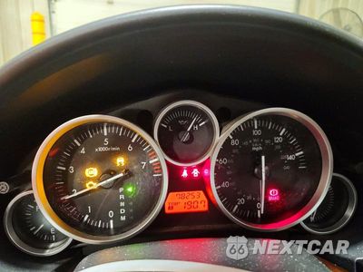 Zdjęcie 9 z 13 samochodu: 2007 MAZDA MX-5 MIATA VIN:JM1NC26F370135570 - miniatura