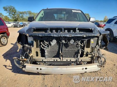 Piąte zdjęcie samochodu w środku: 2017 TOYOTA TUNDRA DOUBLE CAB LIMITED VIN:5TFBY5F1XHX586319 - miniatura