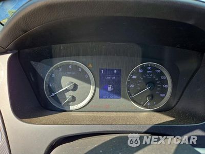 Zdjęcie 9 z 12 samochodu: 2017 HYUNDAI SONATA SPORT VIN:5NPE34AF8HH504365 - miniatura