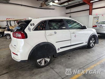 Trzecie zdjęcie samochodu z tyłu: 2019 KIA NIRO EX VIN:KNDCC3LC1K5343126 - miniatura