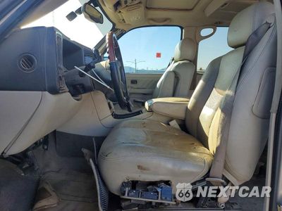 Zdjęcie 7 z 13 samochodu: 2005 CADILLAC ESCALADE ESV VIN:3GYFK66N15G219394 - miniatura