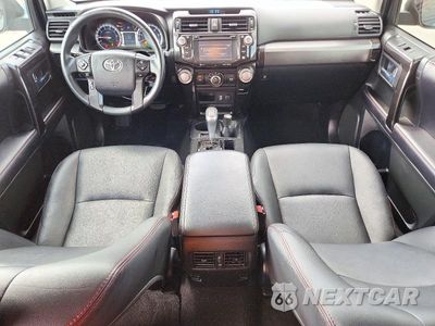 Zdjęcie 8 z 13 samochodu: 2018 TOYOTA 4RUNNER TRD OFF-ROAD PREMIUM VIN:JTEBU5JR5J5516135 - miniatura