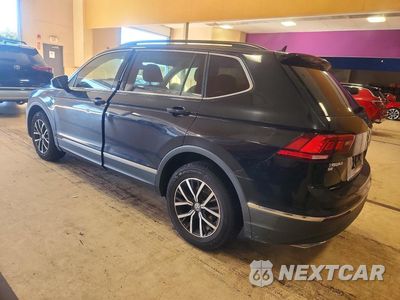 Drugie zdjęcie samochodu z przodu: 2021 VOLKSWAGEN TIGUAN SE VIN:3VV2B7AX5MM078642 - miniatura