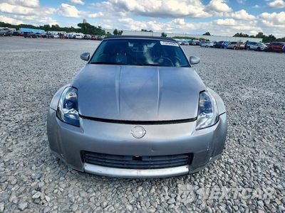 Piąte zdjęcie samochodu w środku: 2005 NISSAN 350Z ENTHUSIAST VIN:JN1AZ36A55M754302 - miniatura
